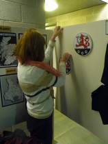 Näyttelyosaston valmistelua