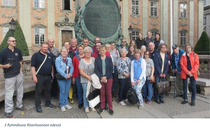 Ryhmäkuva Ritarihuoneen edessä
/Kati Sassi-Vuorinen